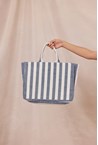 BREEZE TOTE BAG - navy strip